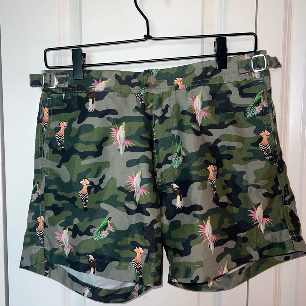 Beliza Camo and Floral Shorts Size Small Excellent Condition